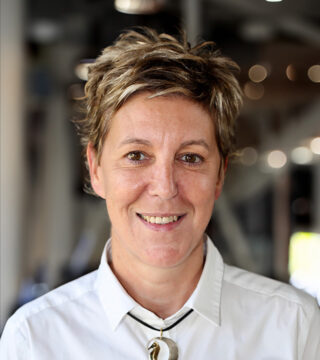Sandrine LANCRE, Responsable du Centre de Service de Rouen de la Digital Factory